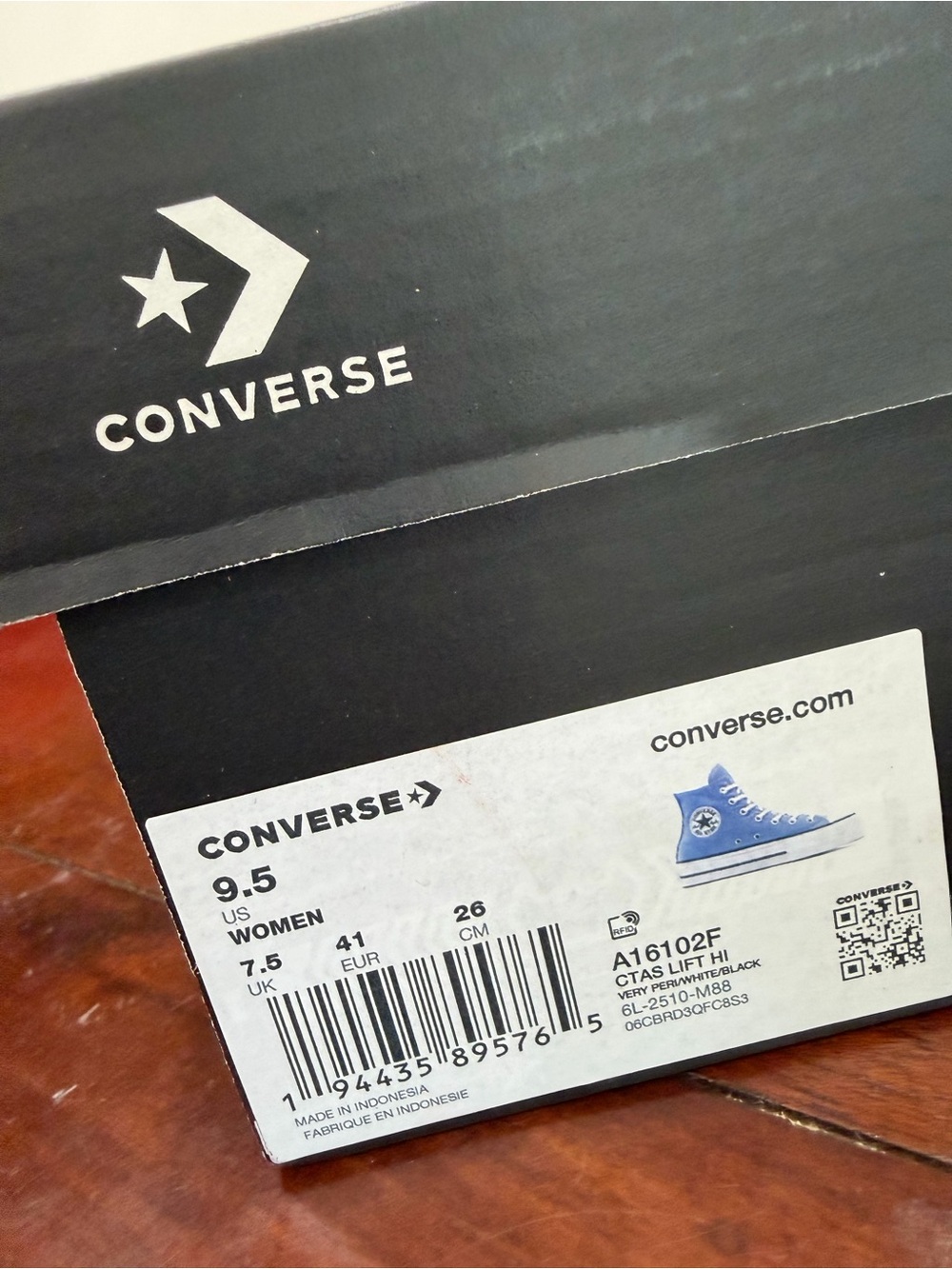 Converse High Top Sneakers in Veri peri Canvas - Picture 3 of 5